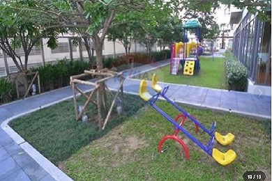 bright kids playground condo for rent